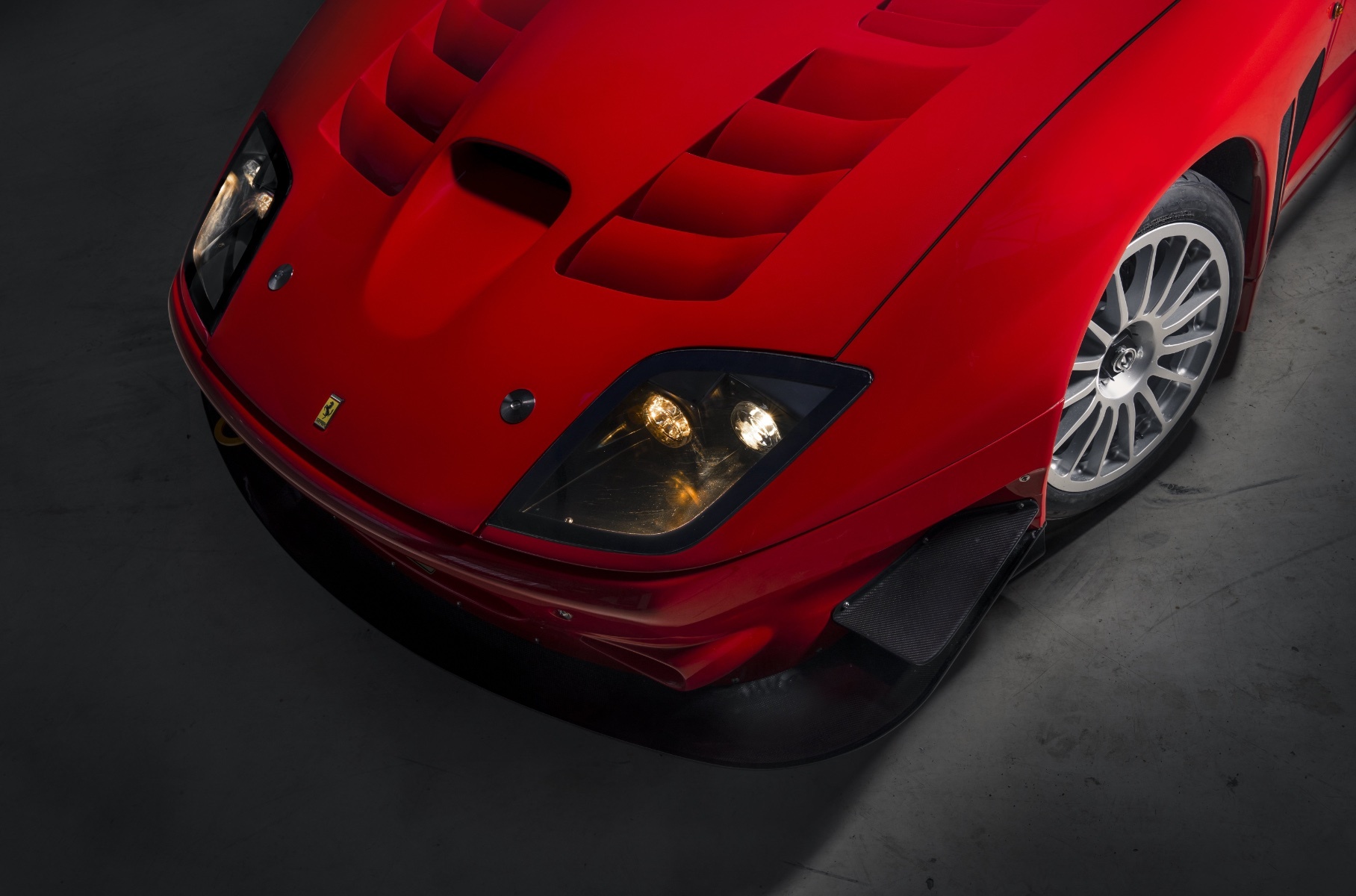 Никогда не существовавший Ferrari 575 GTC Stradale выставили на продажу