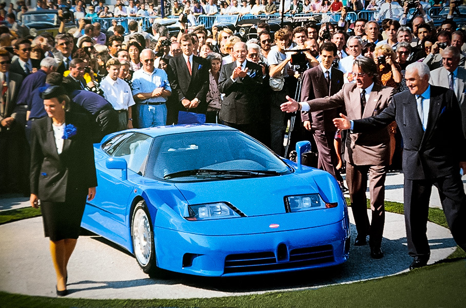Крестный отец: великому Bugatti EB110 исполнилось 30 лет