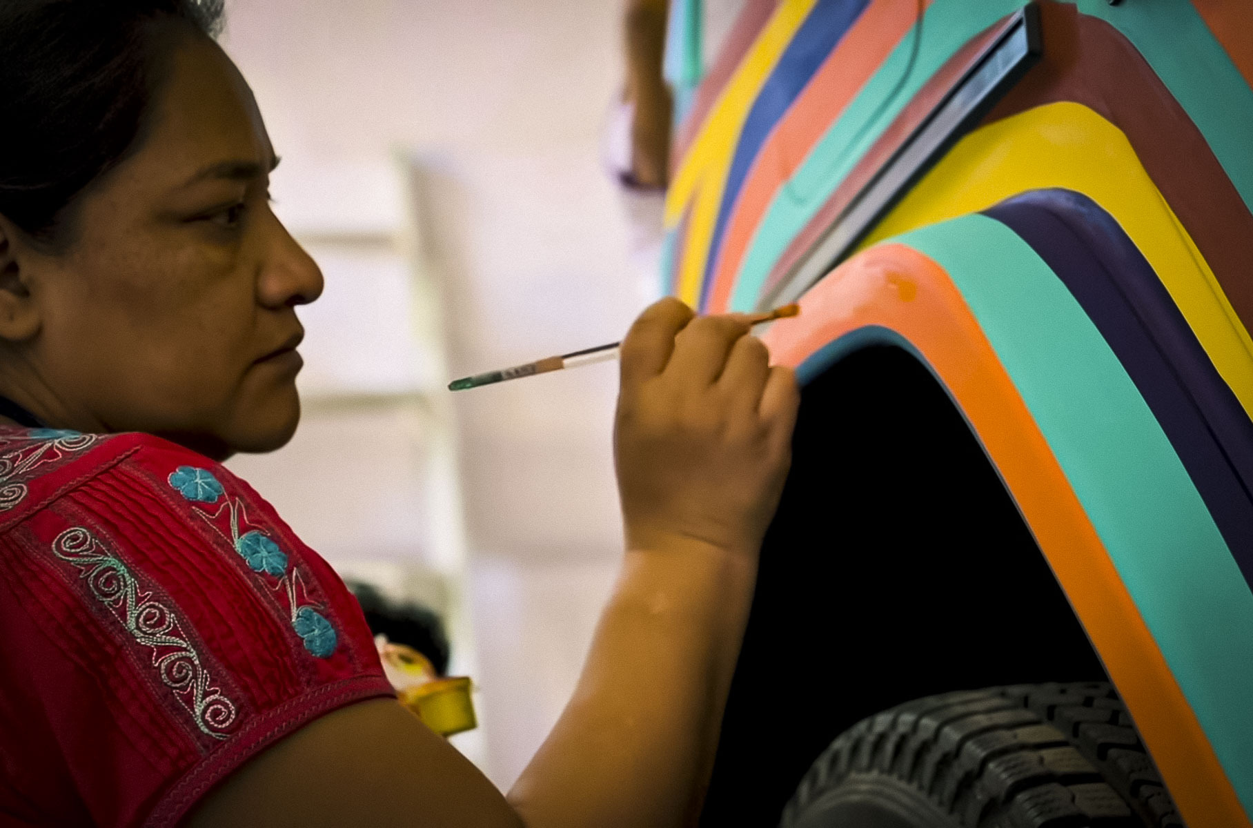 Mercedes-Benz G-Class разрисовали мексиканскими узорами