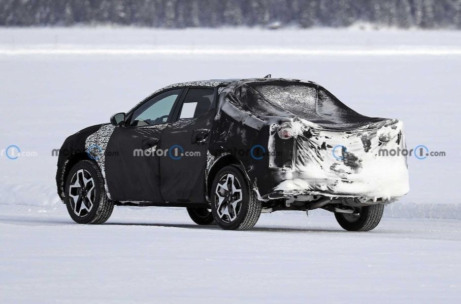 Hyundai испытывает новый пикап на замерзшем озере