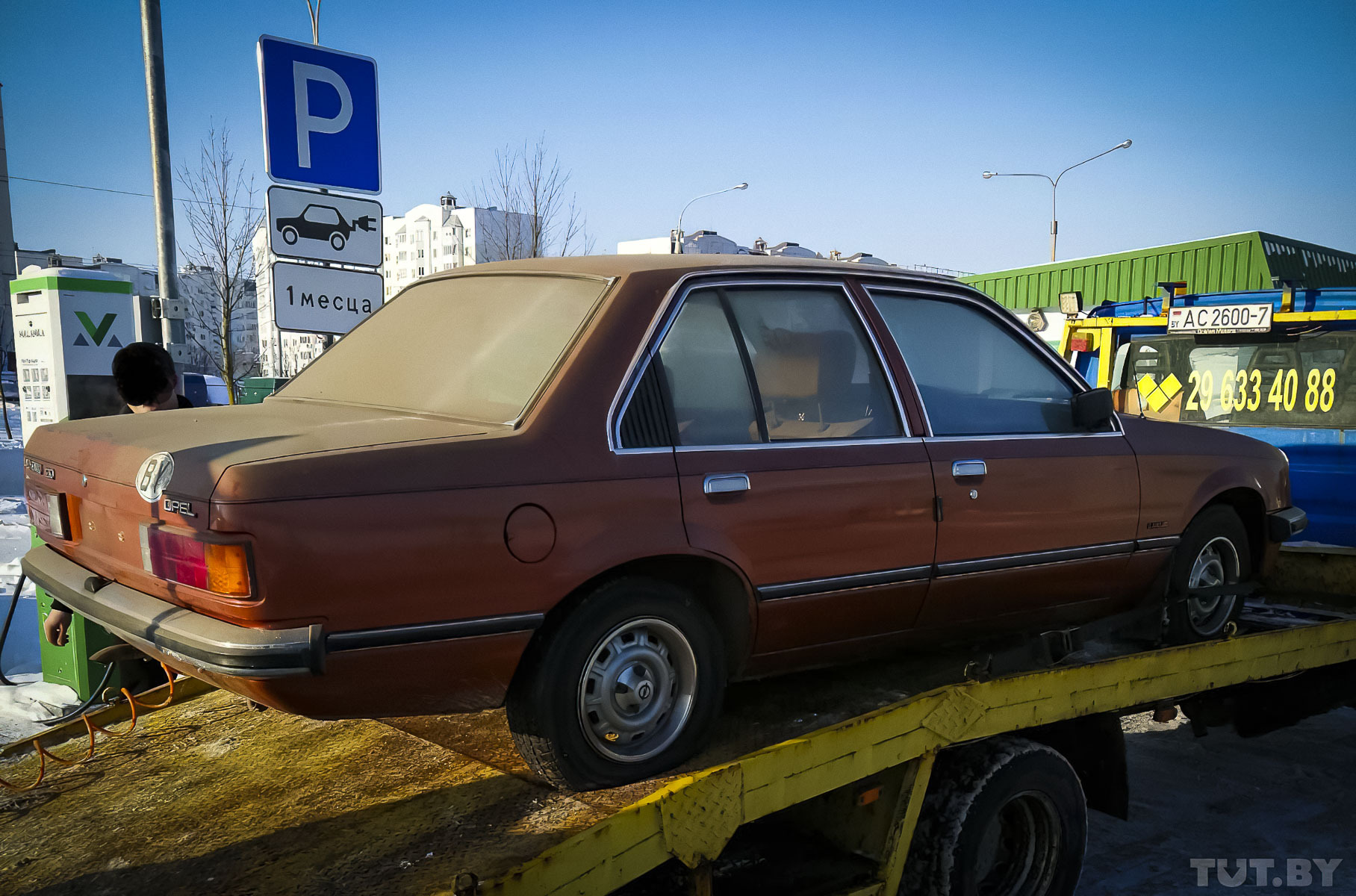 В Белоруссии обнаружили идеально сохранившийся 40-летний Opel с небольшим пробегом и богатой историей