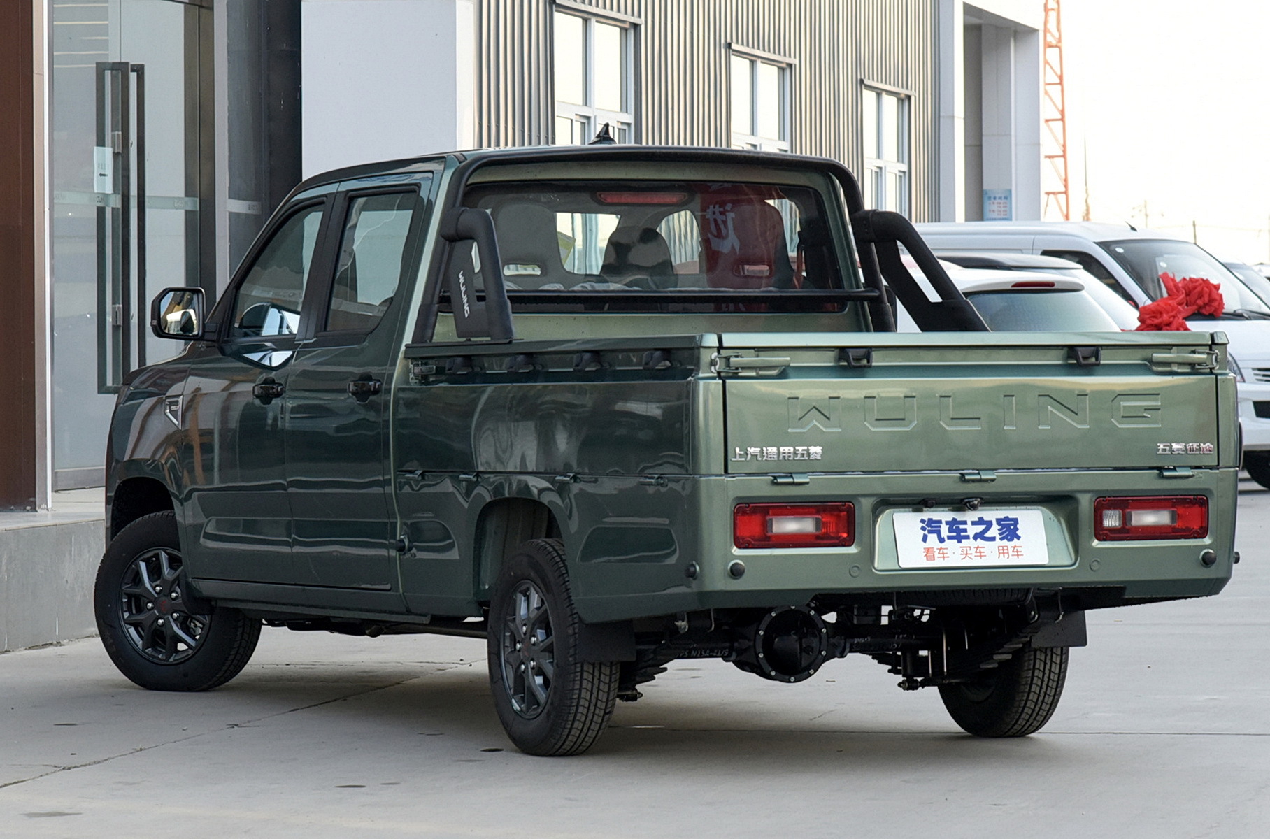 Китайцы начали продажи грузовичка на 40 процентов дешевле УАЗ Pickup