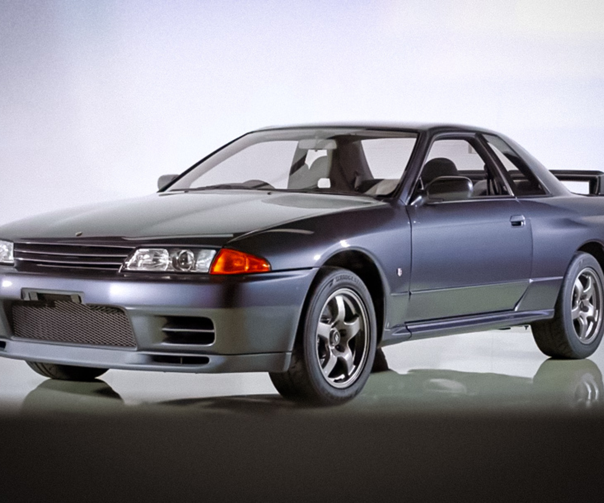 Видео: Nissan показал процесс заводской реставрации Skyline GT-R — Motor