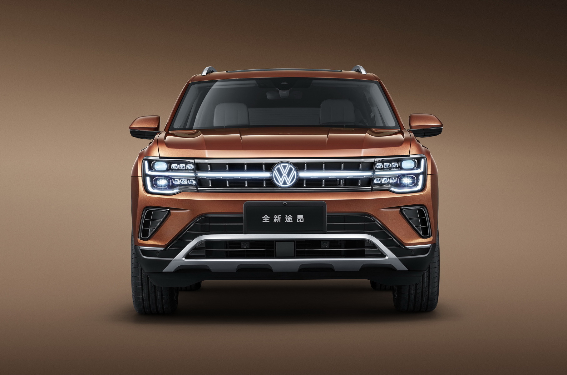 На обновленном Teramont появятся светящиеся логотипы Volkswagen