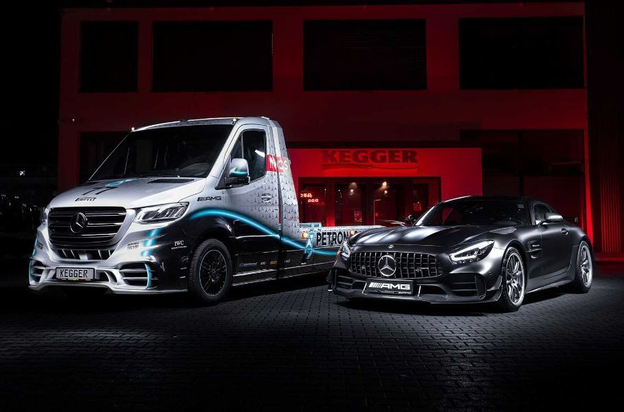 Mercedes-Benz Sprinter превратили в брутальный эвакуатор в стиле болидов Формулы-1