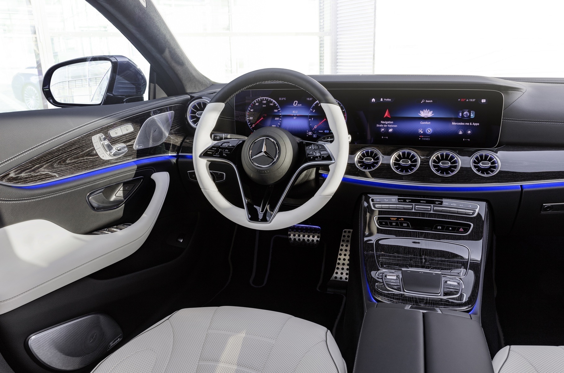 Mercedes-Benz во второй раз обновил седан CLS