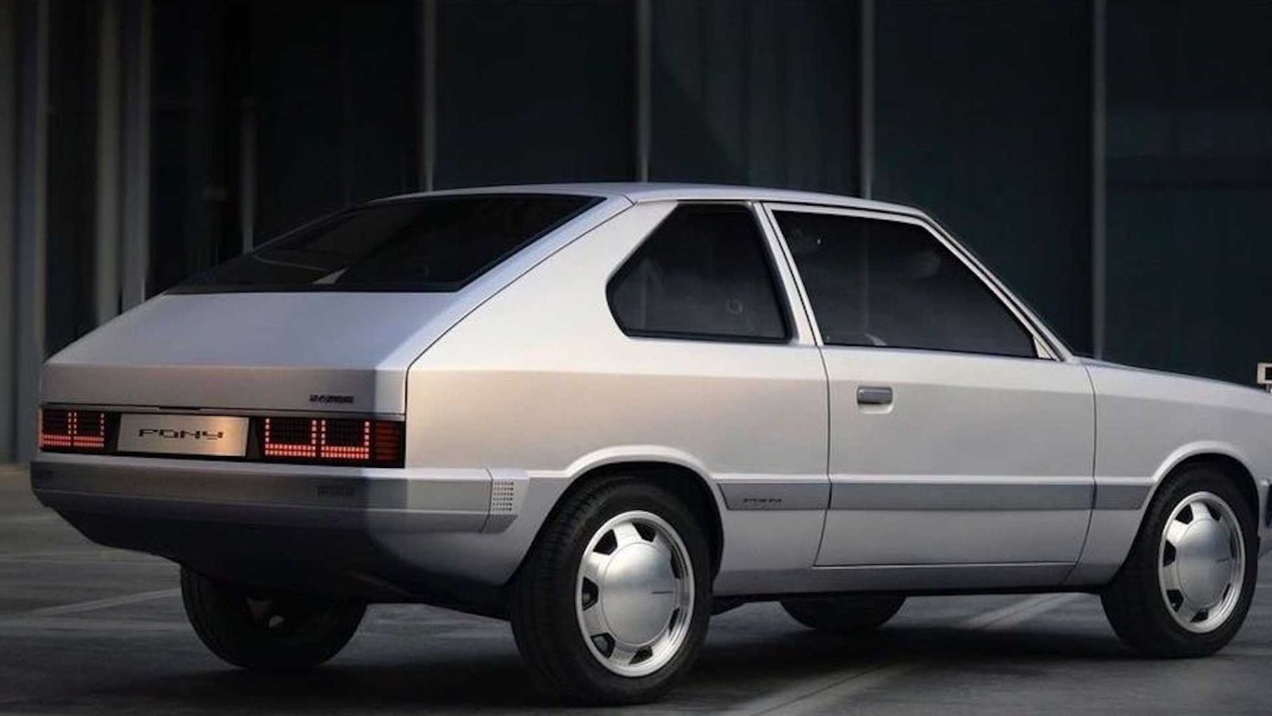 Первый массовый автомобиль Hyundai возродили в виде электрокара