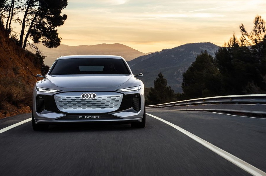 Внешность электрической Audi A6 раскрыли до премьеры