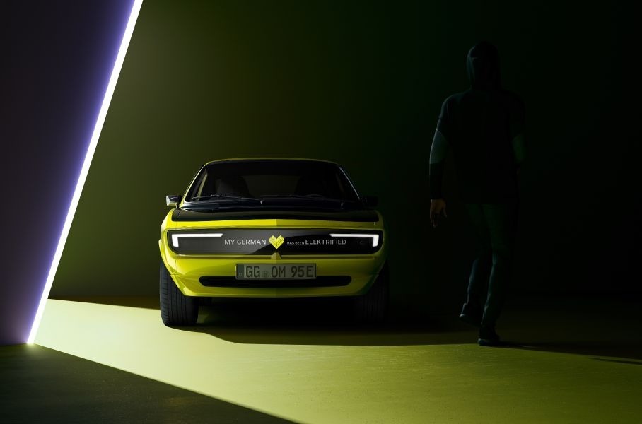 Opel возродил модель Manta в виде электрокара