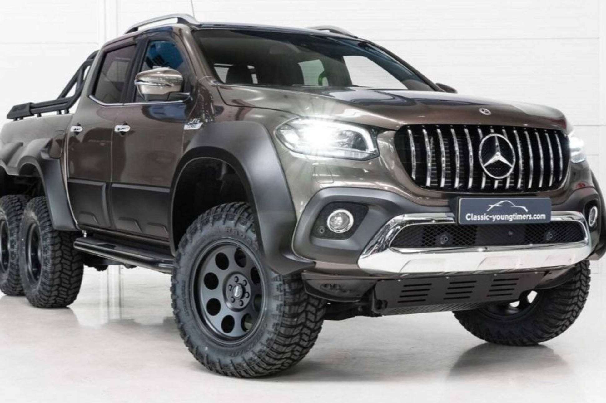 Посмотрите на шестиколесный пикап Mercedes-Benz X-Class — Motor