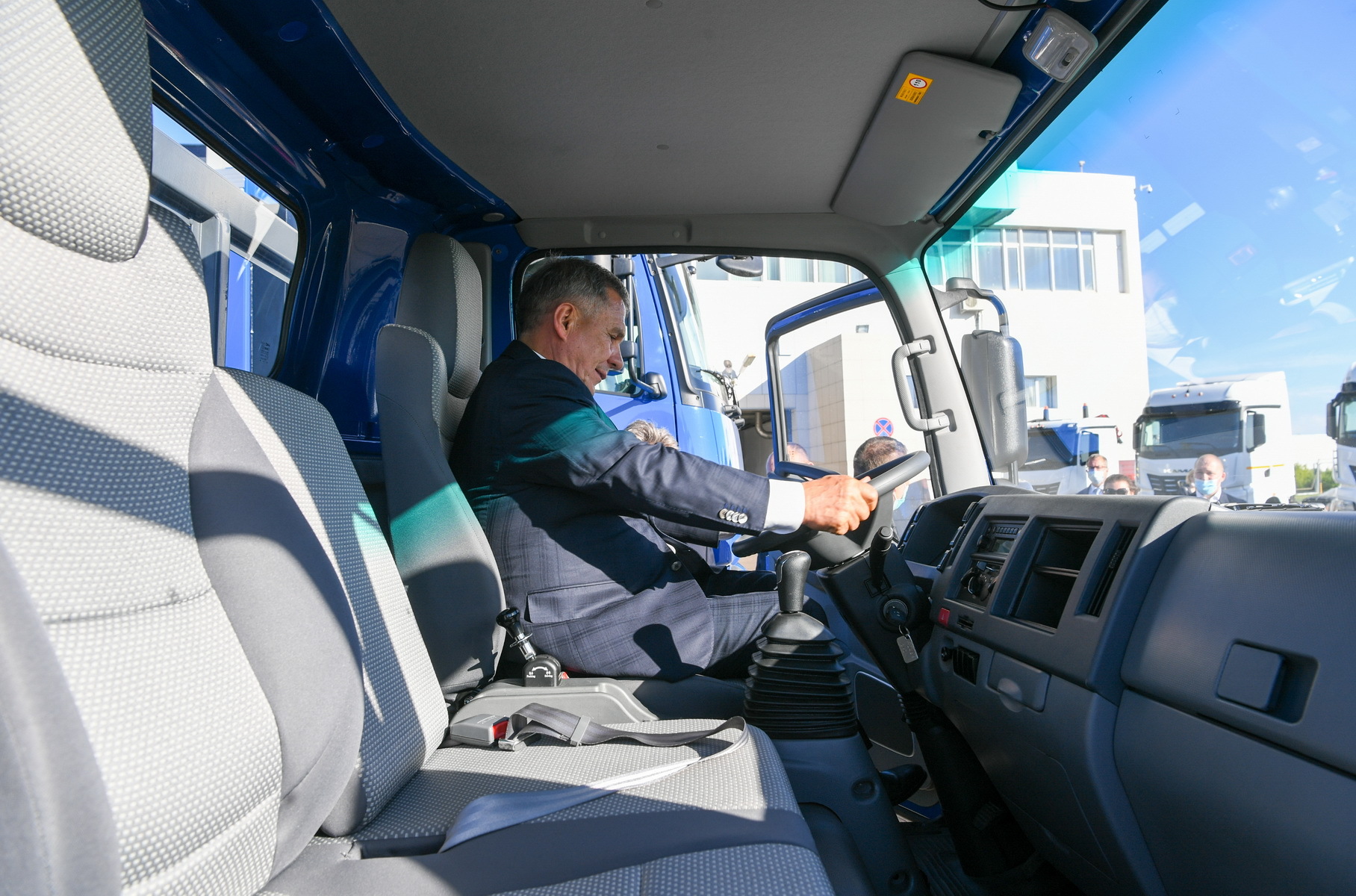 КамАЗ показал легкий грузовик — конкурента «ГАЗели» и «Валдая»
