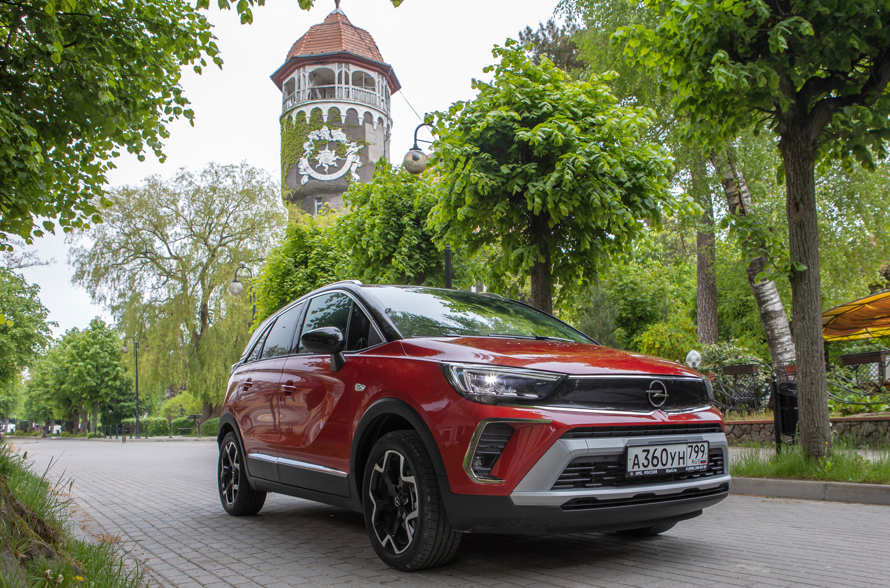 Opel Crossland: (не)бюджетный кроссовер, с которым немцы возвращаются в Россию