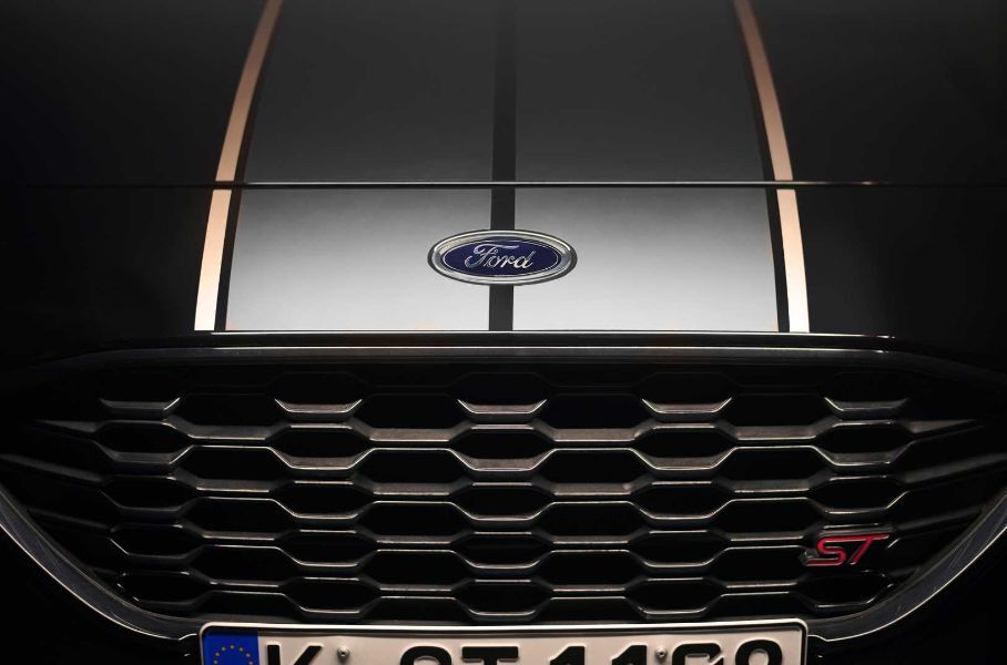 Ford показал особую Puma ST, дизайн которой выбирали в интернете