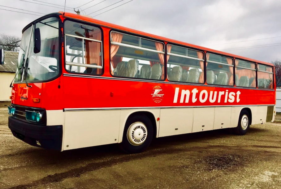 Идеально сохранившийся 30-летний автобус «Икарус» продают за 15 миллионов рублей