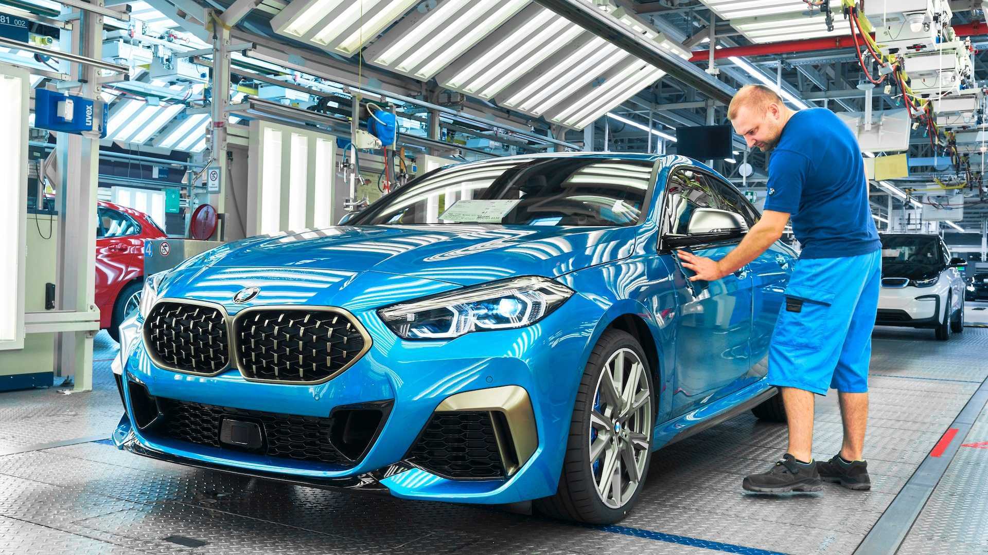BMW сократит производственные расходы на четверть