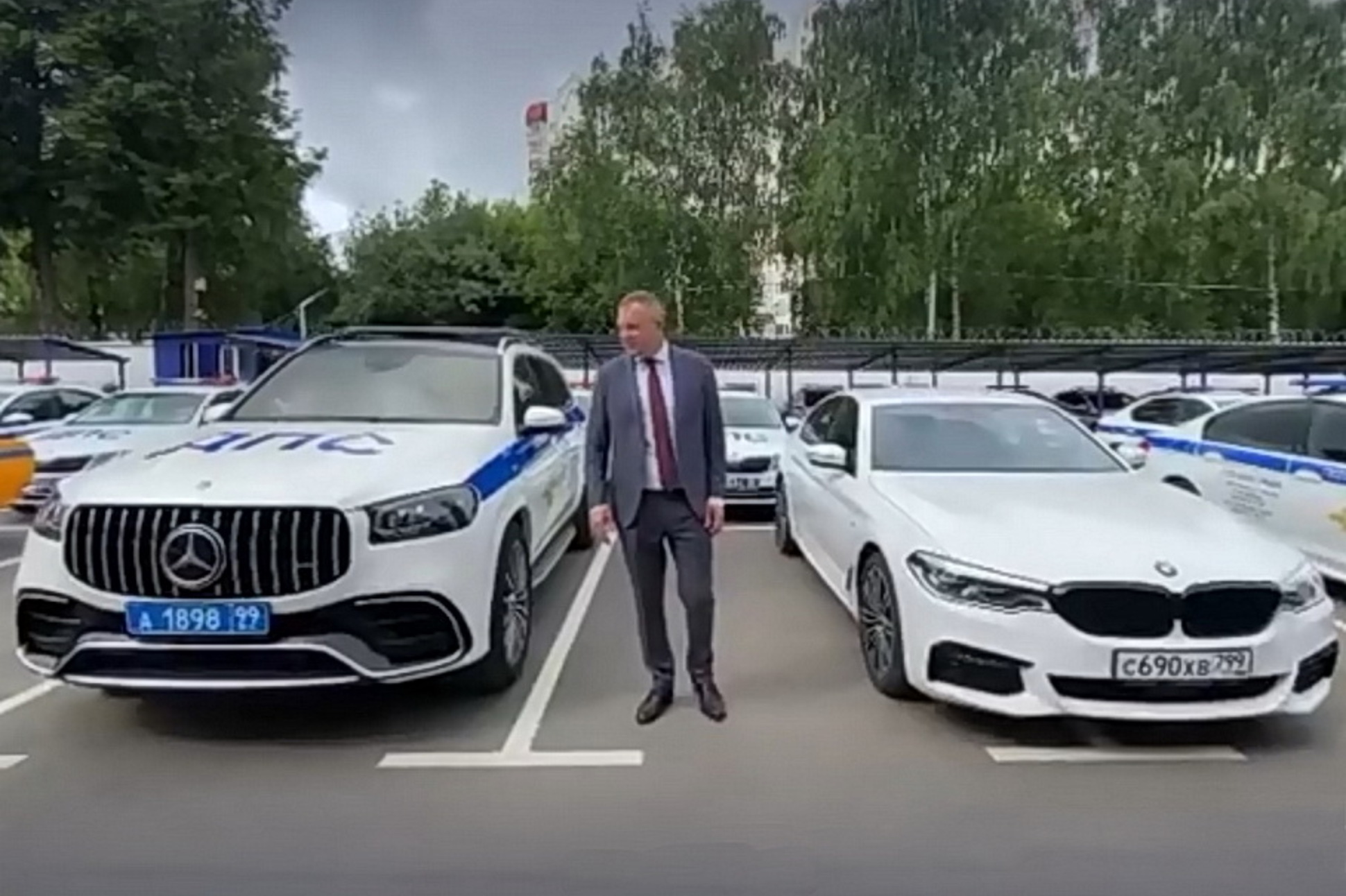 В Москве скрытые патрули ДПС получили спортседаны BMW — Motor