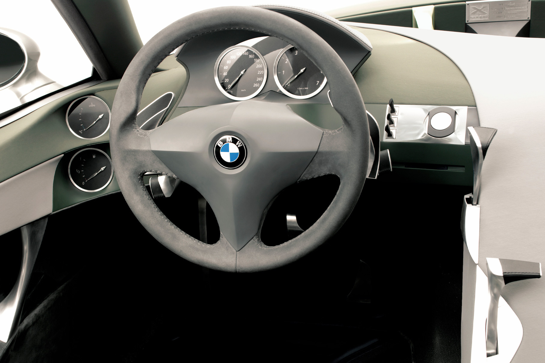 Забытые концепты: 20 лет кроссоверу BMW X Coupe
