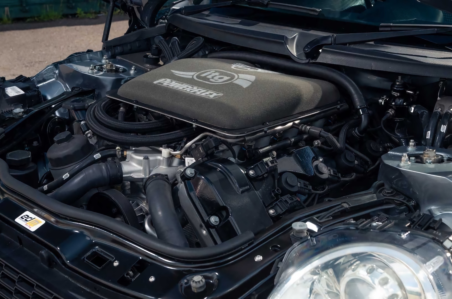 Хэтчбек MINI оснастили мотором V8 от BMW M3