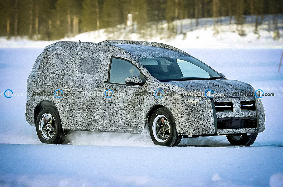Dacia анонсировала скорую премьеру большого семиместного автомобиля