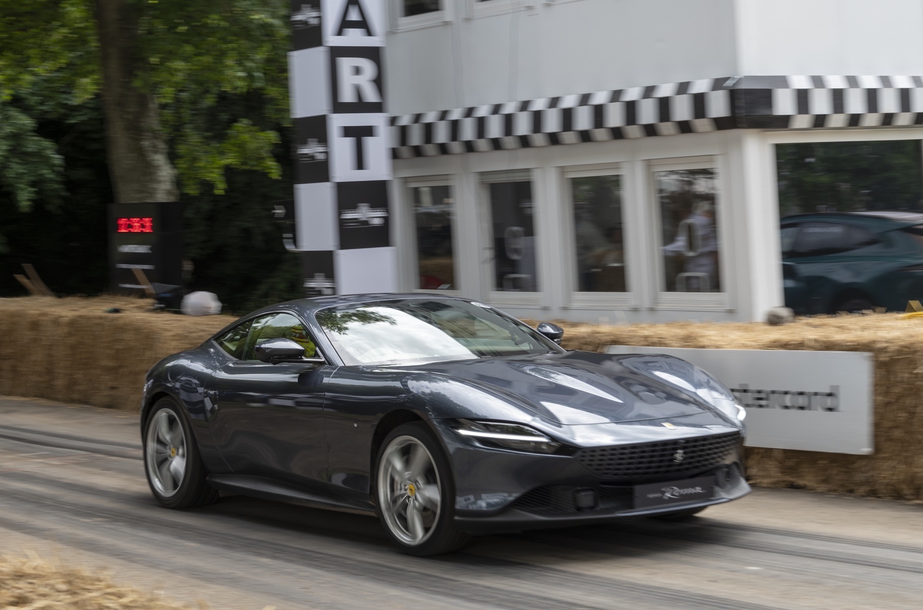 Суперкары, рестомоды и классика: гид «Мотора» по Фестивалю скорости в Гудвуде