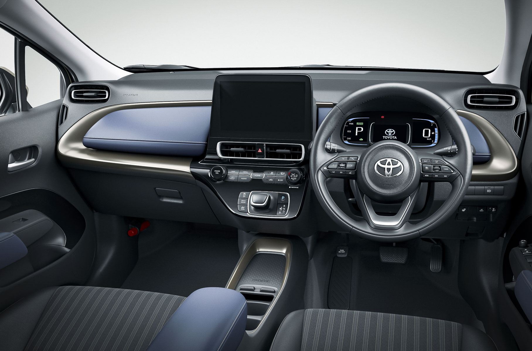 Toyota представила новый гибридный хэтчбек Aqua