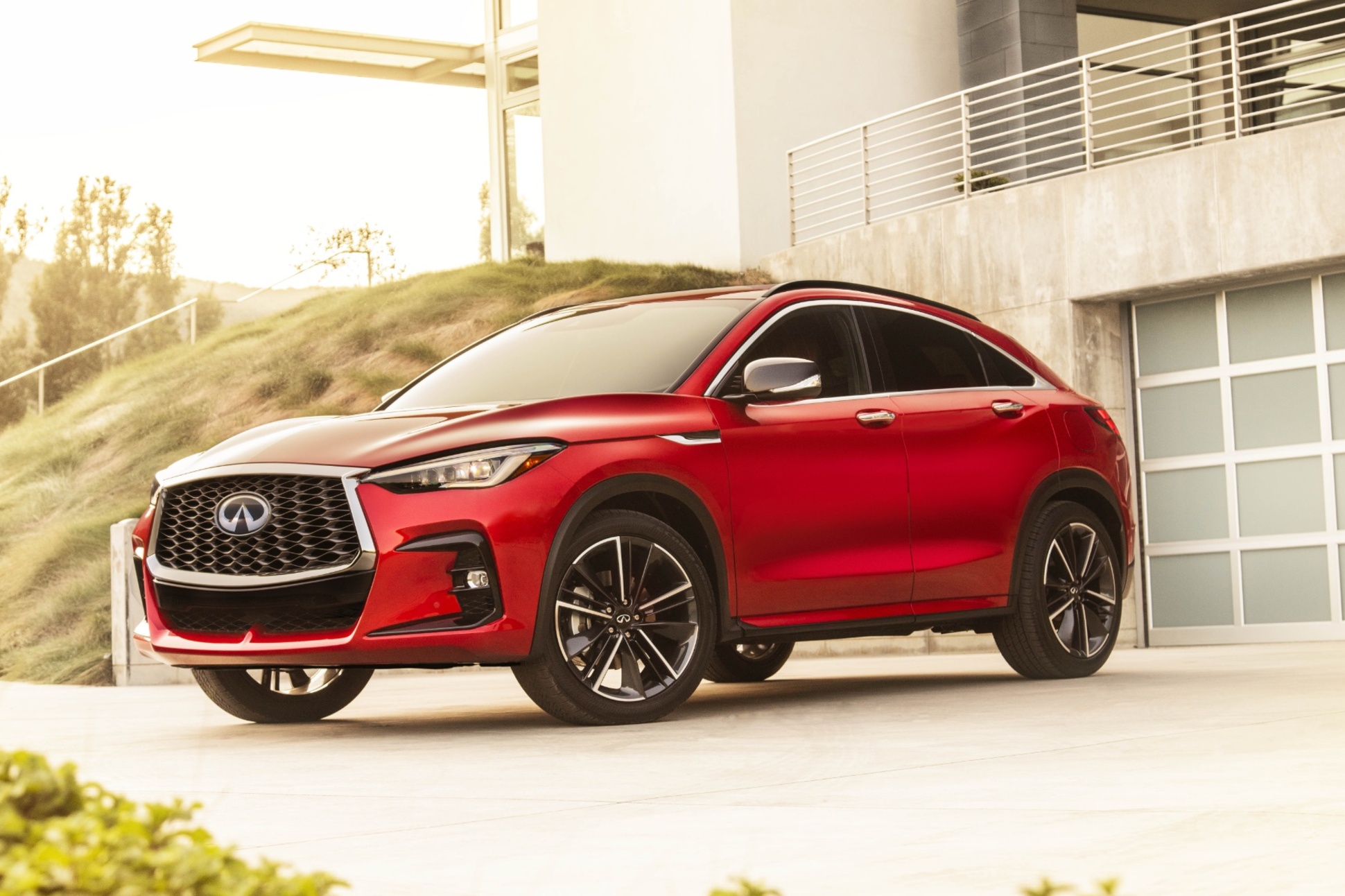 Infiniti QX Sport