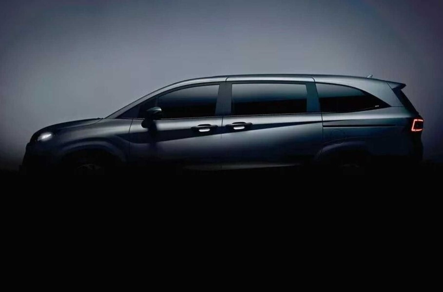 Hyundai раскрыла дизайн нового минивэна Custo