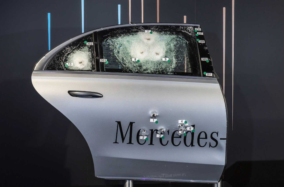 10-слойные стекла и прочнейшая броня: представлен самый защищенный Mercedes-Benz S-Class