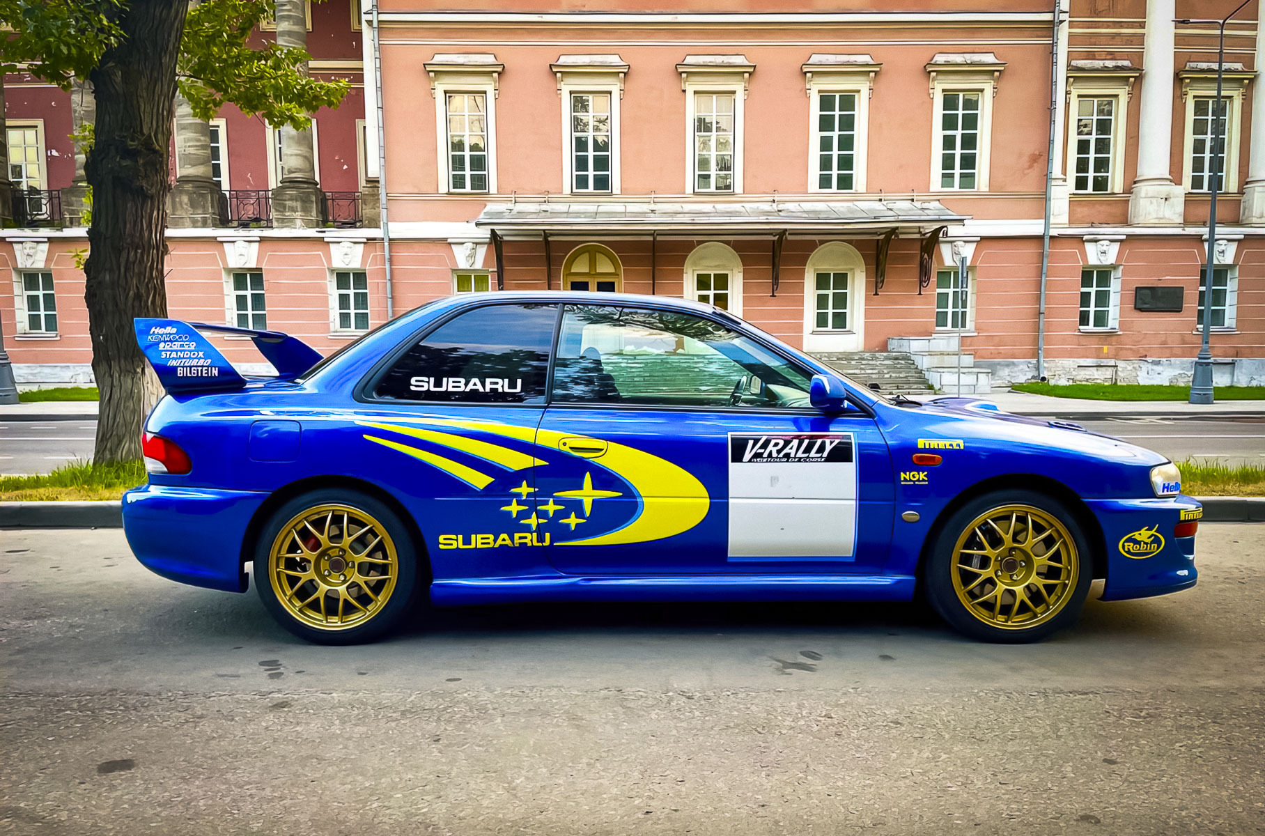 Посмотрите на самый дорогой Subaru Impreza WRX STi в России. Его продают за 20 миллионов рублей
