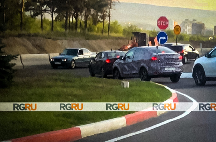 Новый Renault Logan Stepway проходит испытания на юге России