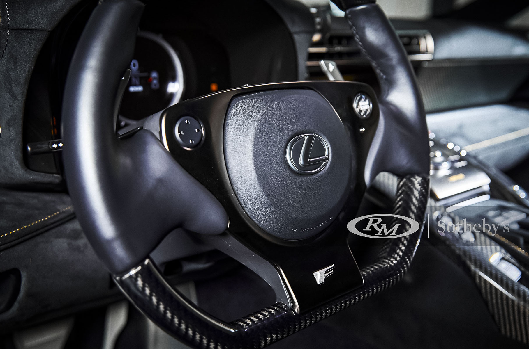 Редчайший 20-летний Lexus пустят с молотка за миллион долларов
