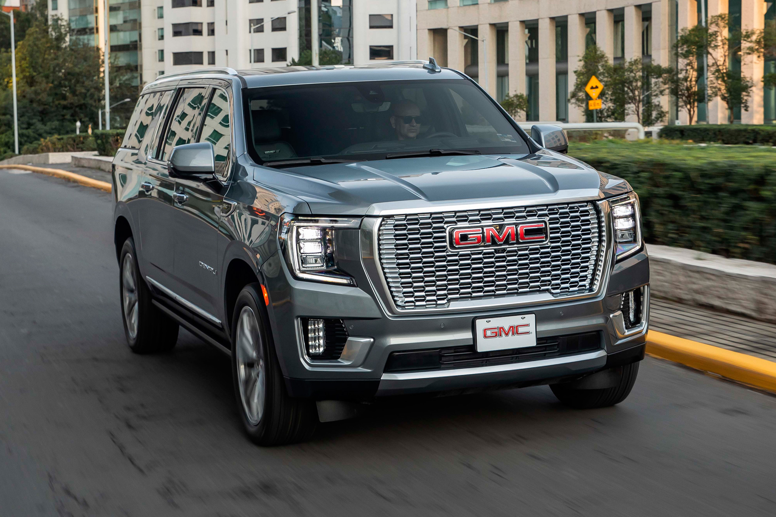 Представлен сверхроскошный внедорожник GMC Yukon Denali Ultimate — Motor