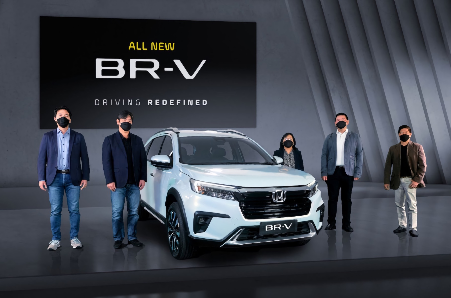 Honda представила кроссовер BR-V второго поколения
