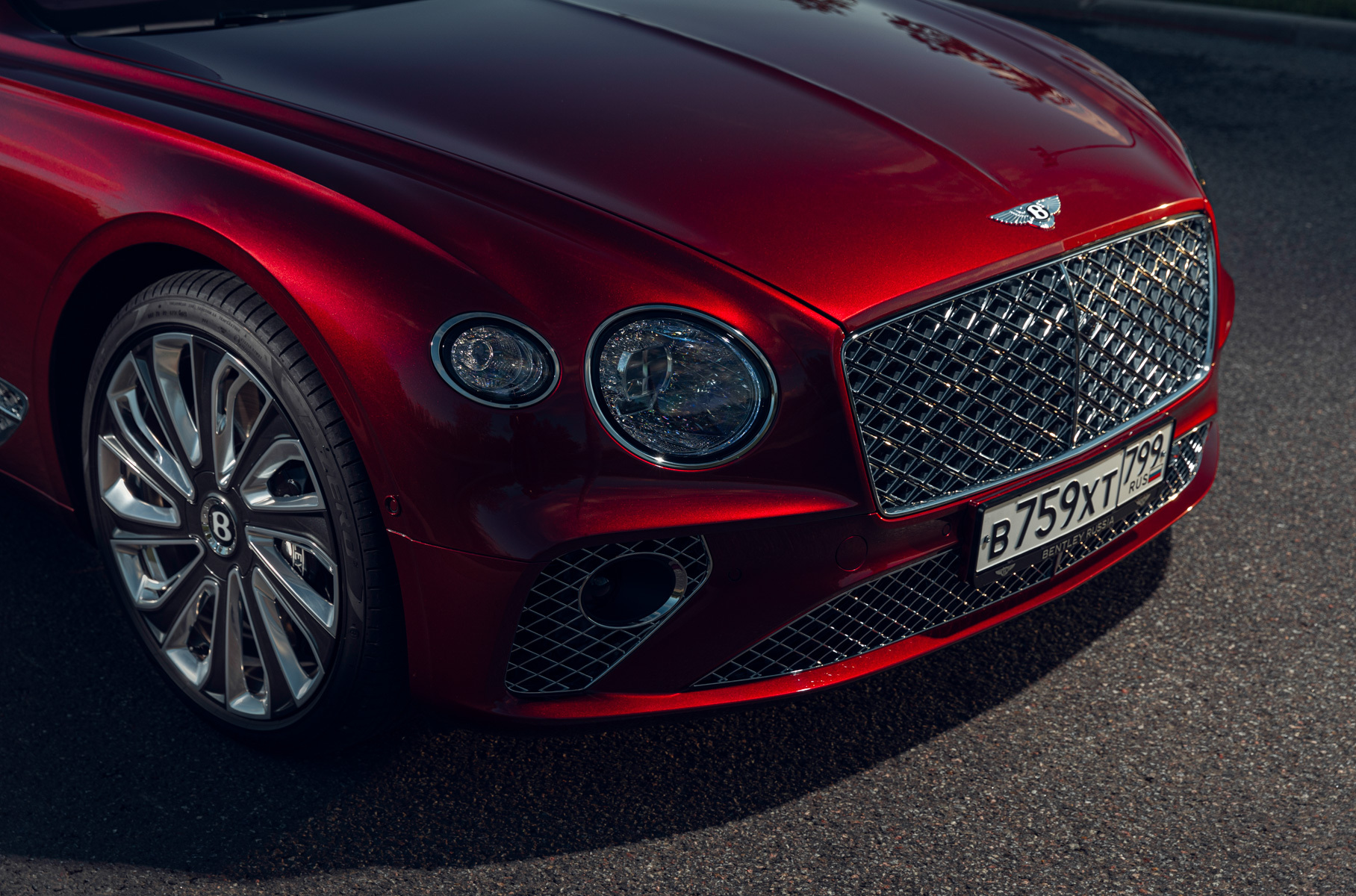 Кажется, мы нашли идеальный Bentley Continental GT. Посмотрите на него прямо сейчас