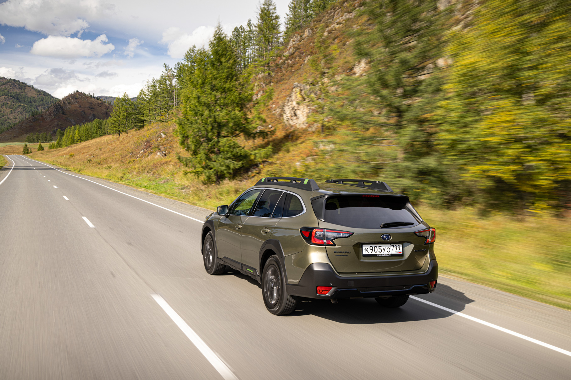 Докопаться до запятой: первый тест нового Subaru Outback