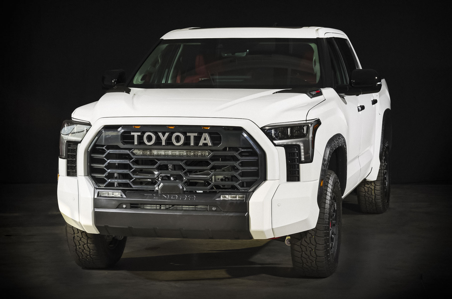 Новую Toyota Tundra превратили в гоночный болид