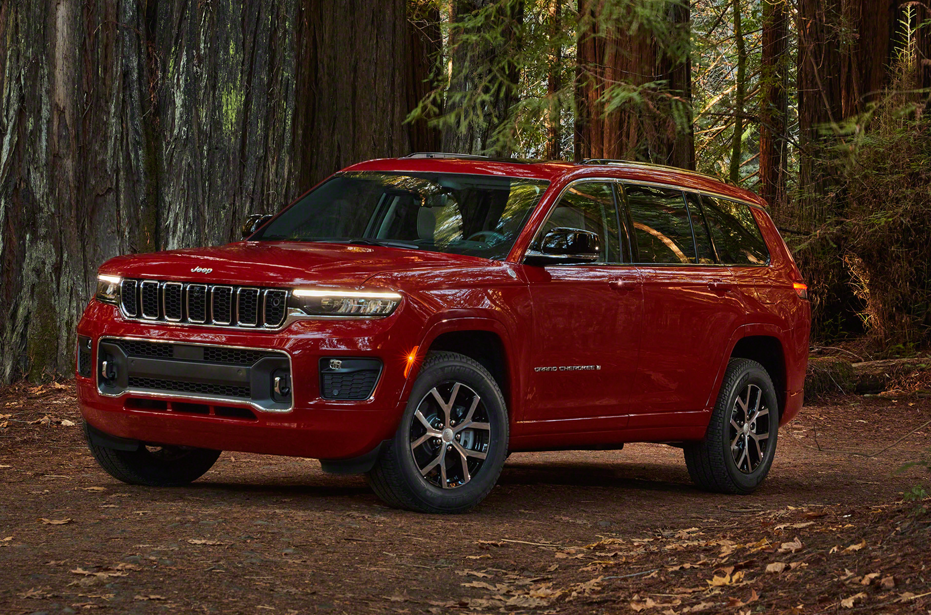 Кто против «индейца»: Jeep Grand Cherokee и пять его конкурентов