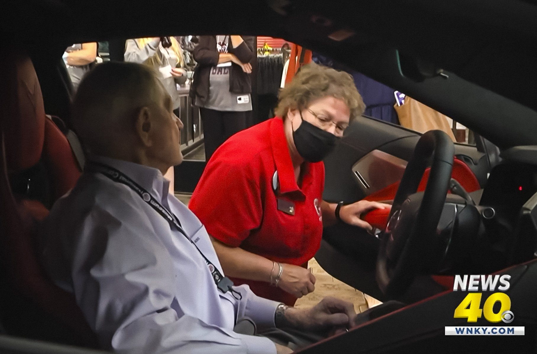 95-летний ветеран Второй мировой исполнил мечту и купил Chevrolet Corvette