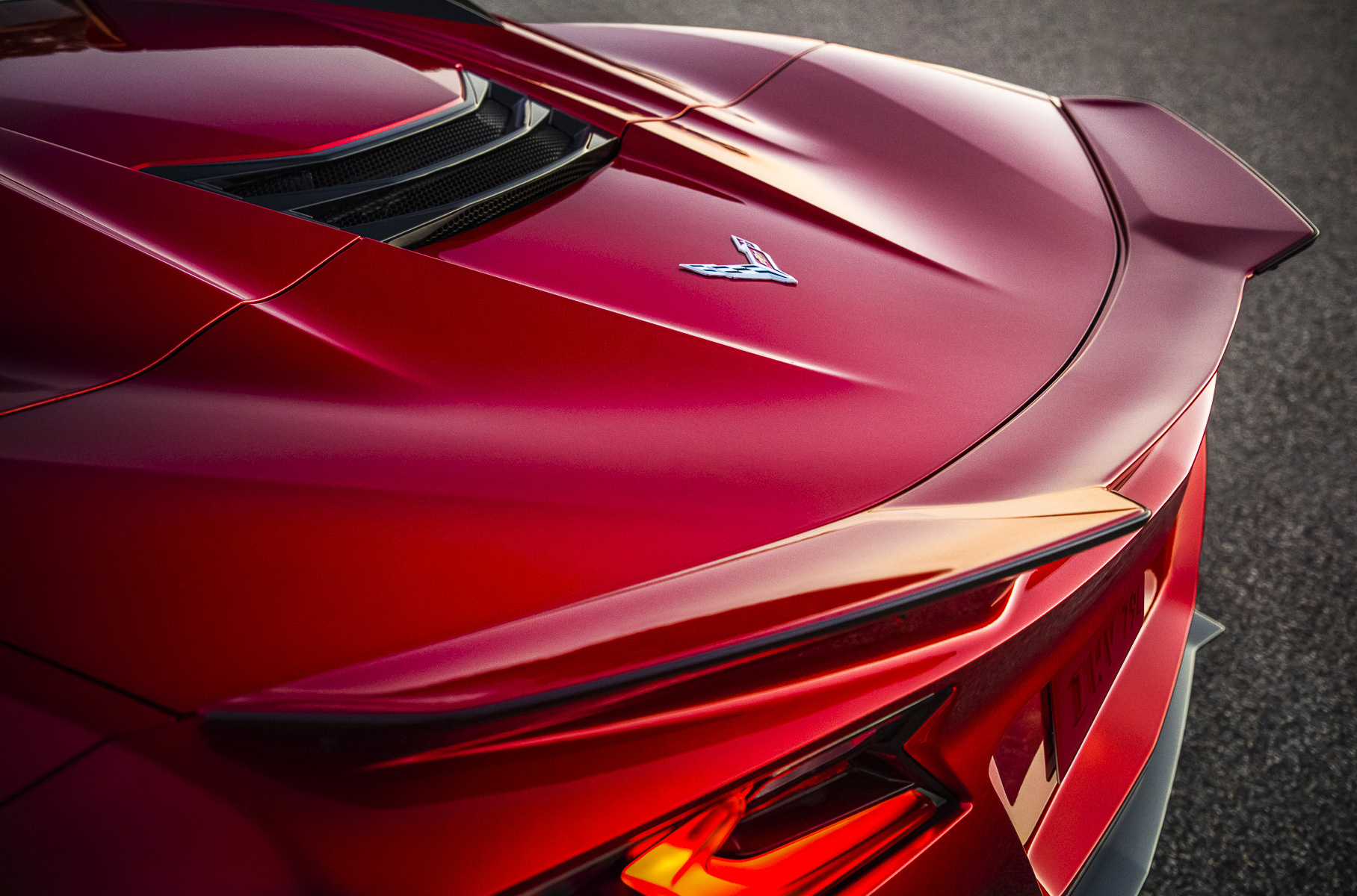 670 сил и 2,6 секунды до 97 километров в час: представлен «заряженный» Chevrolet Corvette Z06