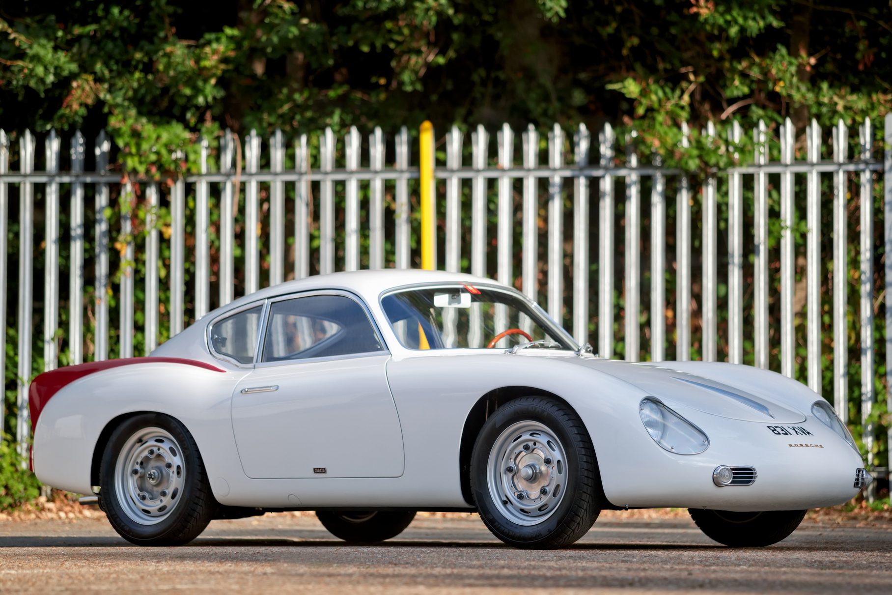C аукциона продадут копию уникального Porsche, утерянного 60 лет назад