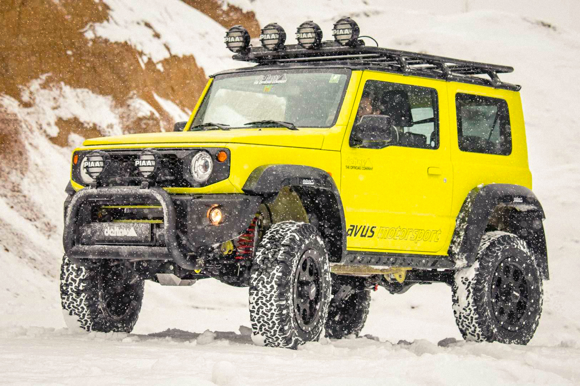 Посмотрите на экстремальный Suzuki Jimny с 400-миллиметровым клиренсом —  Motor