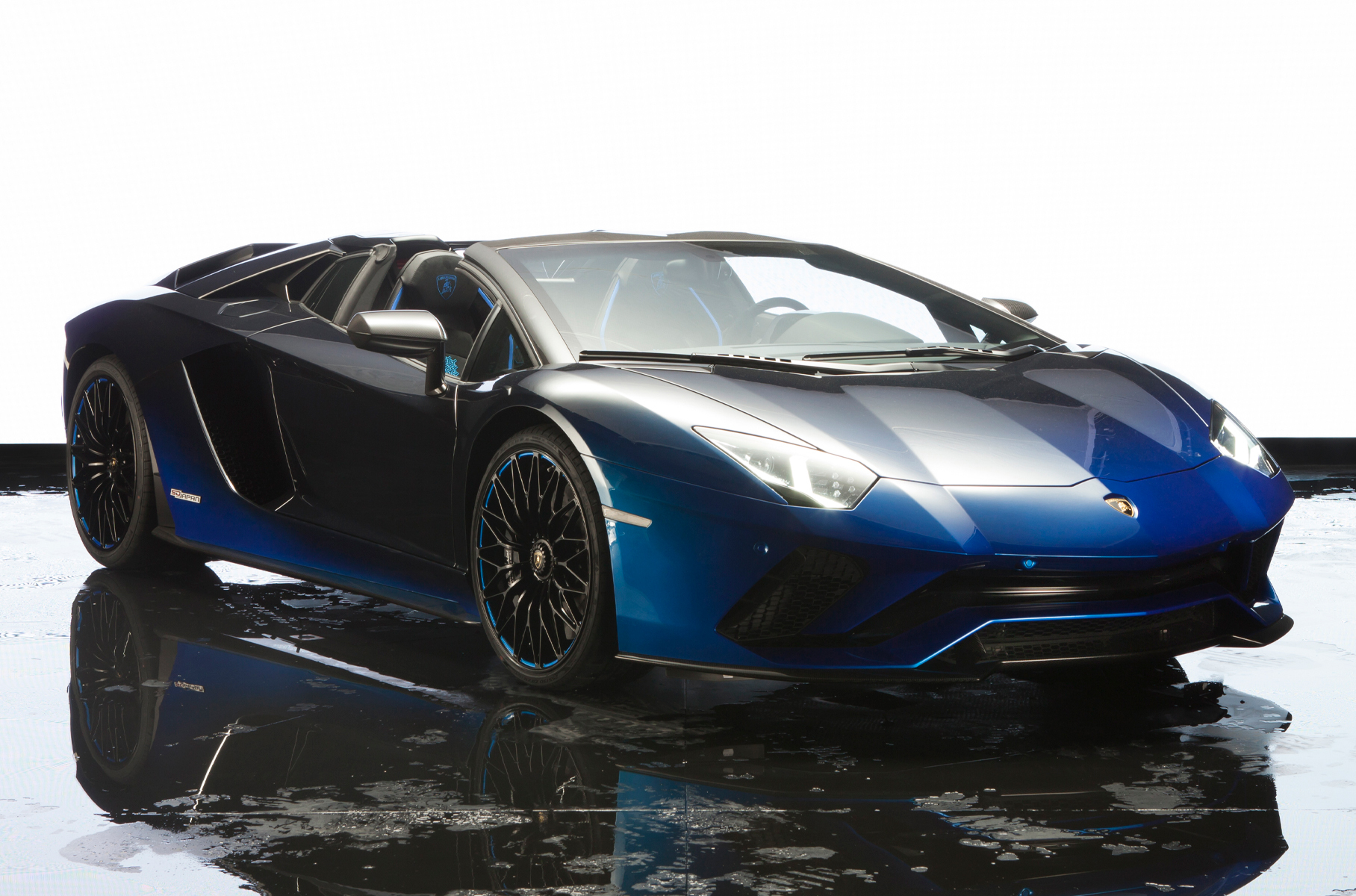 Дикие быки: безумные варианты Lamborghini Aventador