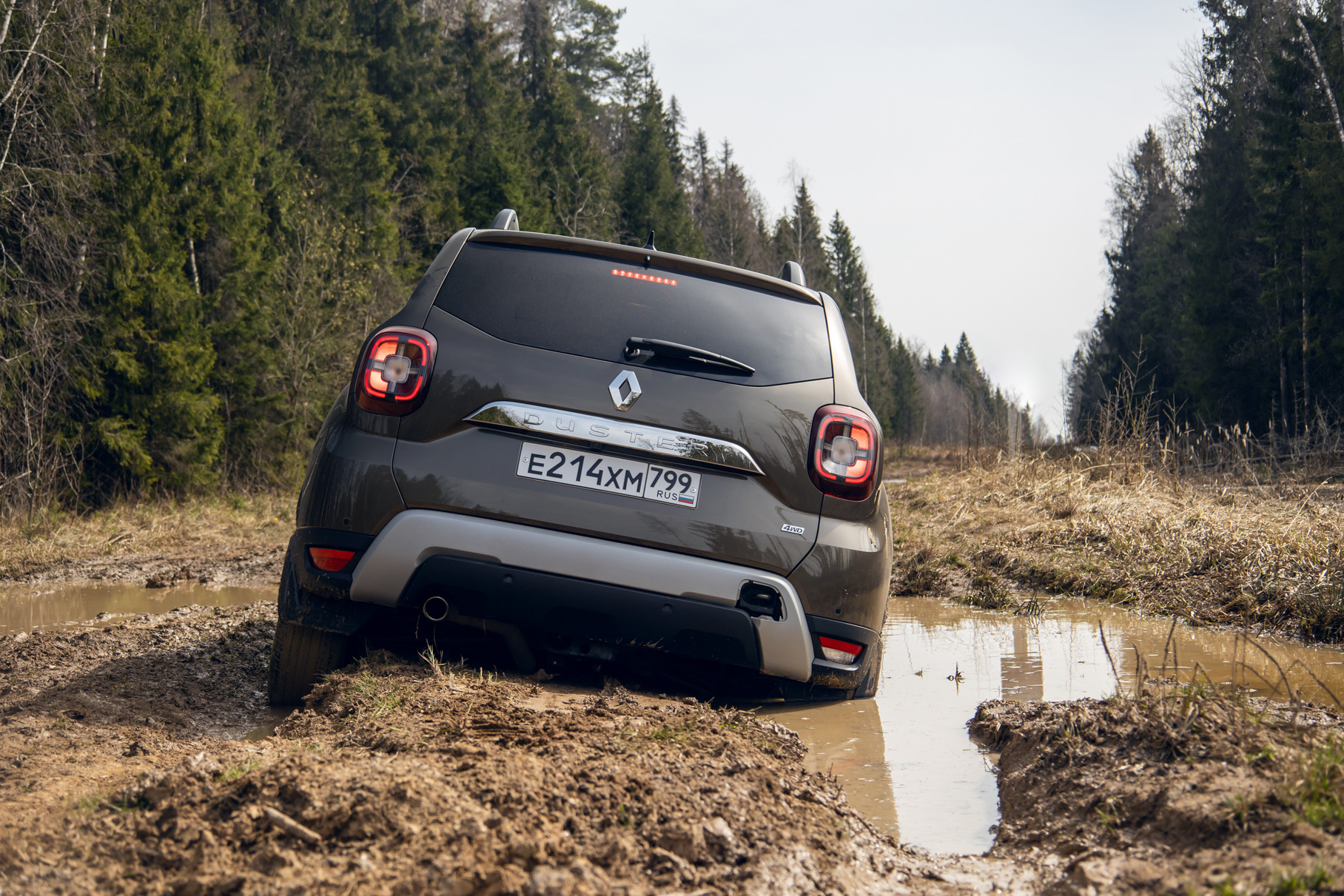 Рено дастер или сузуки джимни что выбрать - 86 фото