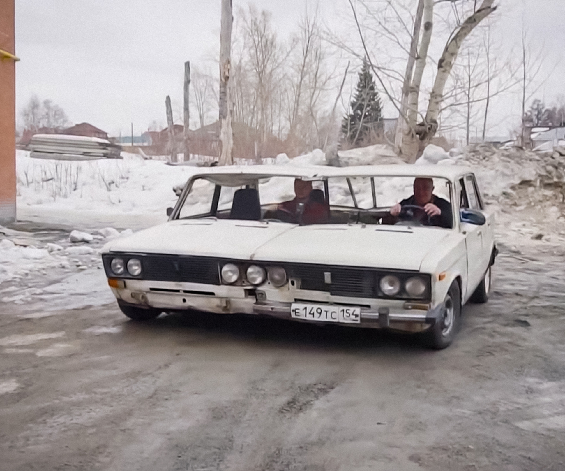 Видео: самые широкие в мире «Жигули», сделанные из двух машин — Motor