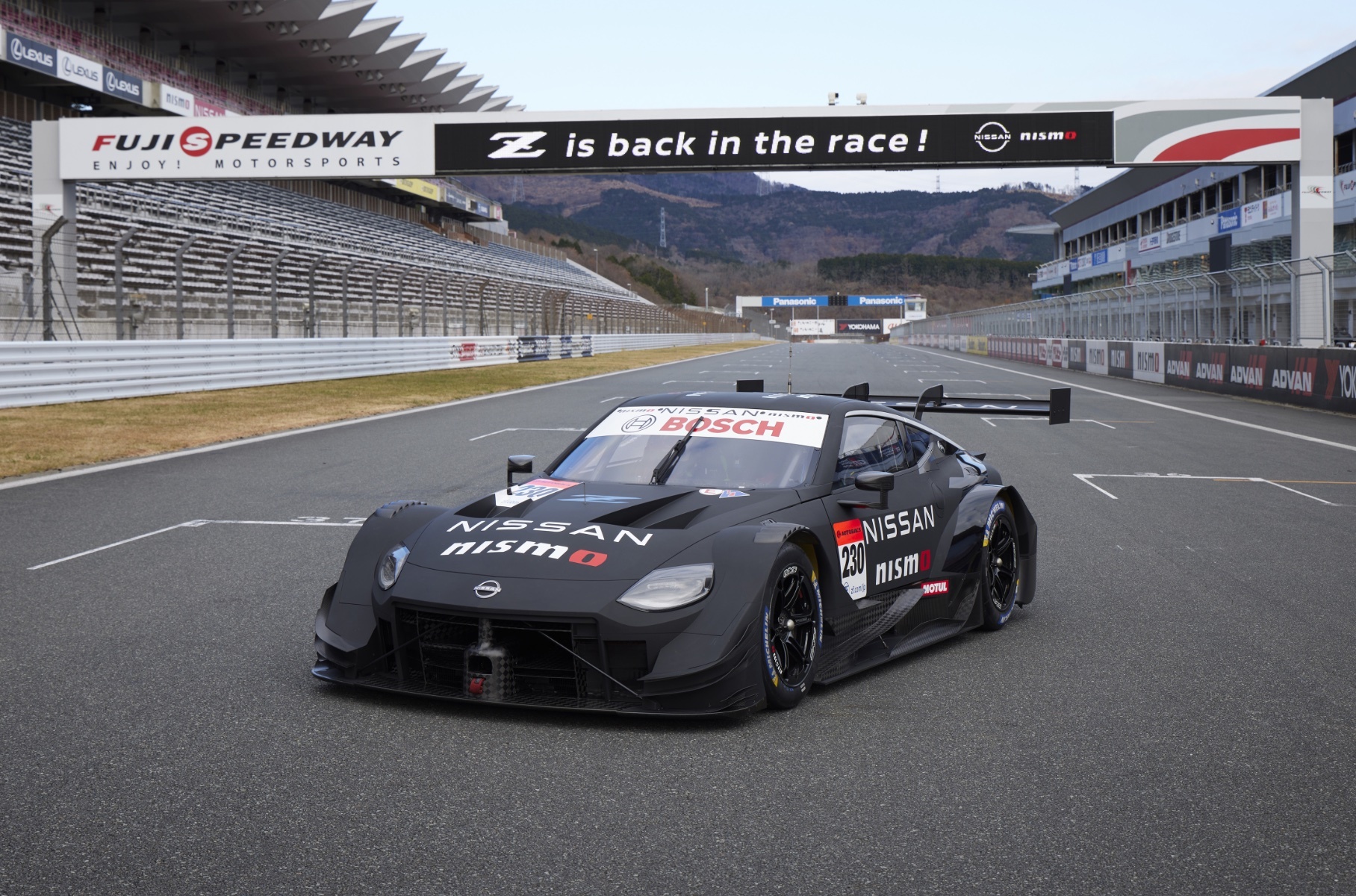 Nissan вернул спорткары Z в чемпионат Super GT