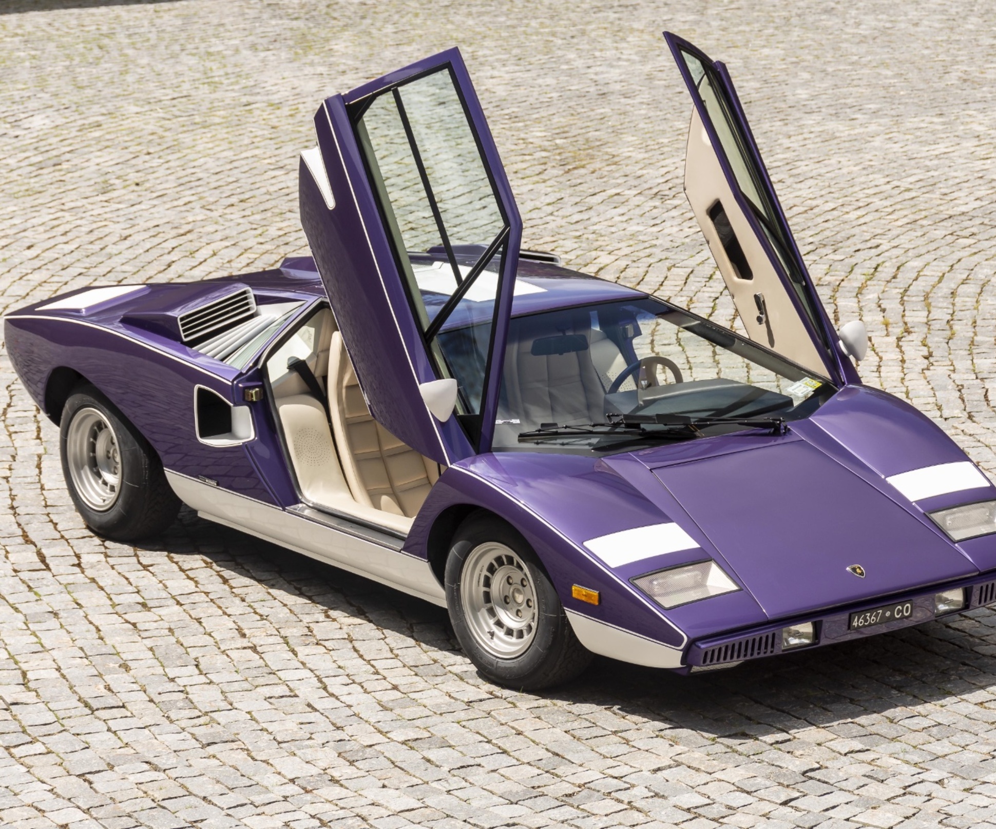 Фиолетовый Lamborghini Countach принцессы Саудовской Аравии выставили на  продажу — Motor