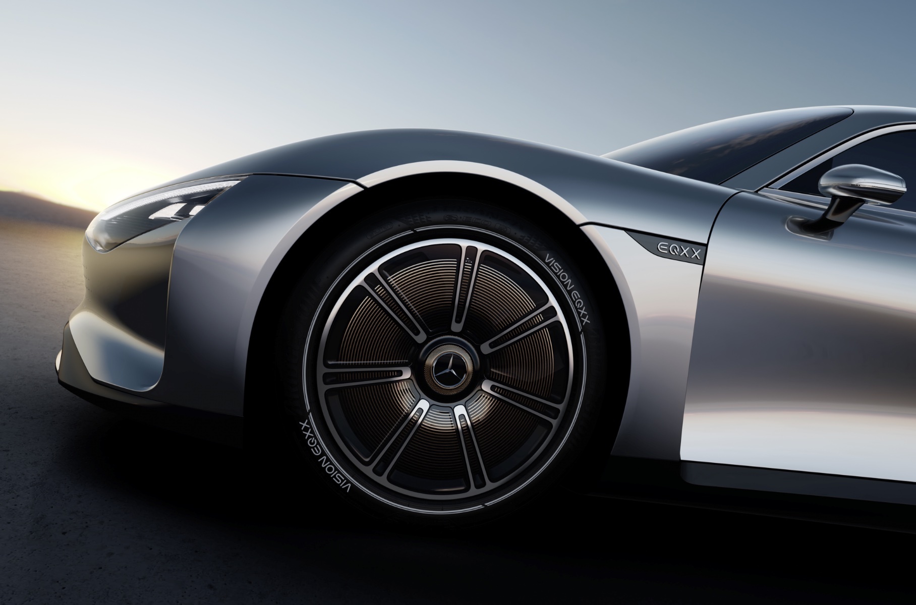 Mercedes-Benz Vision EQXX: 1000 км на одной зарядке и бортовая электроника на нейросетях третьего поколения