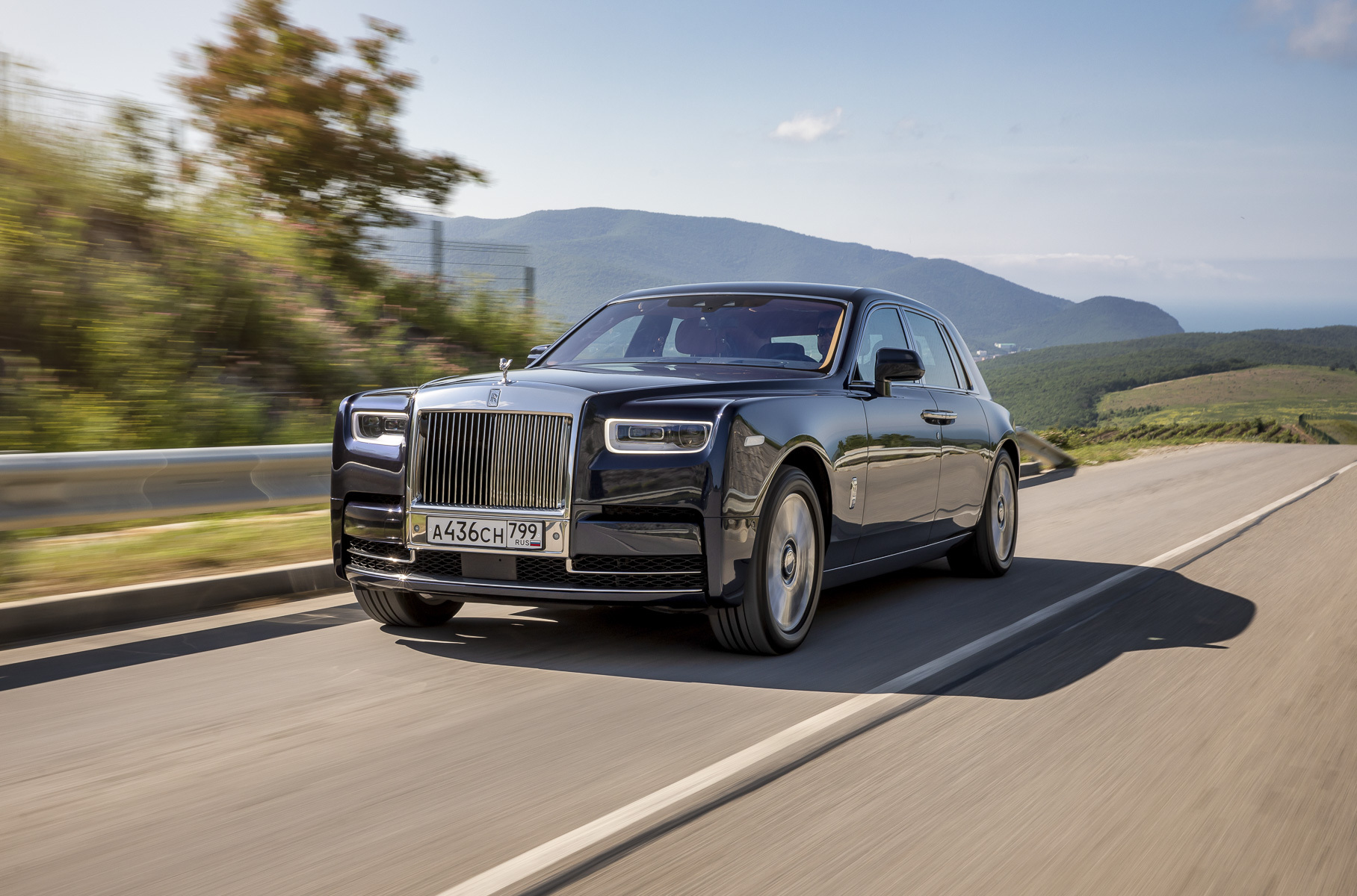 Rolls-Royce стал самой популярной маркой мира. Но есть нюанс