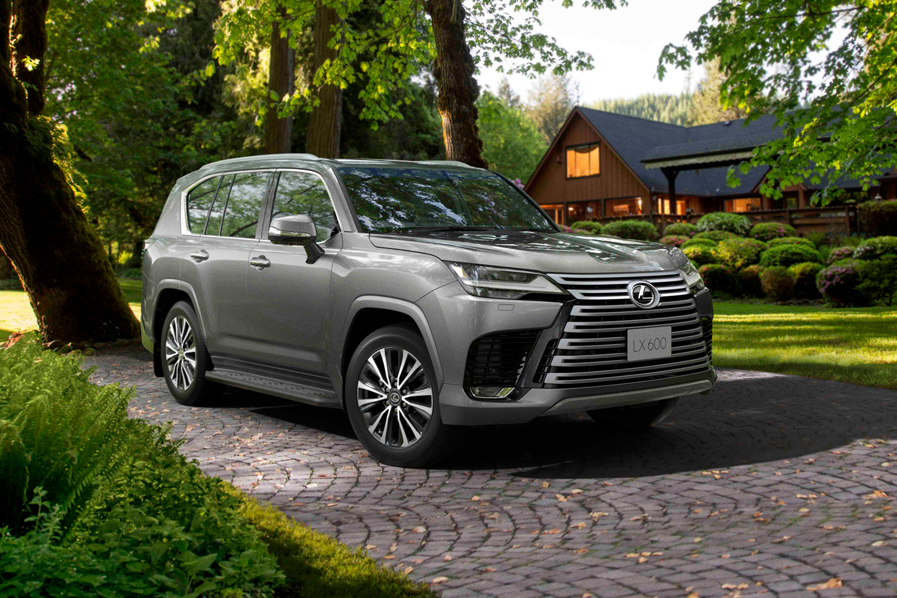 Новый Lexus LX поступил в продажу на домашнем рынке — Motor