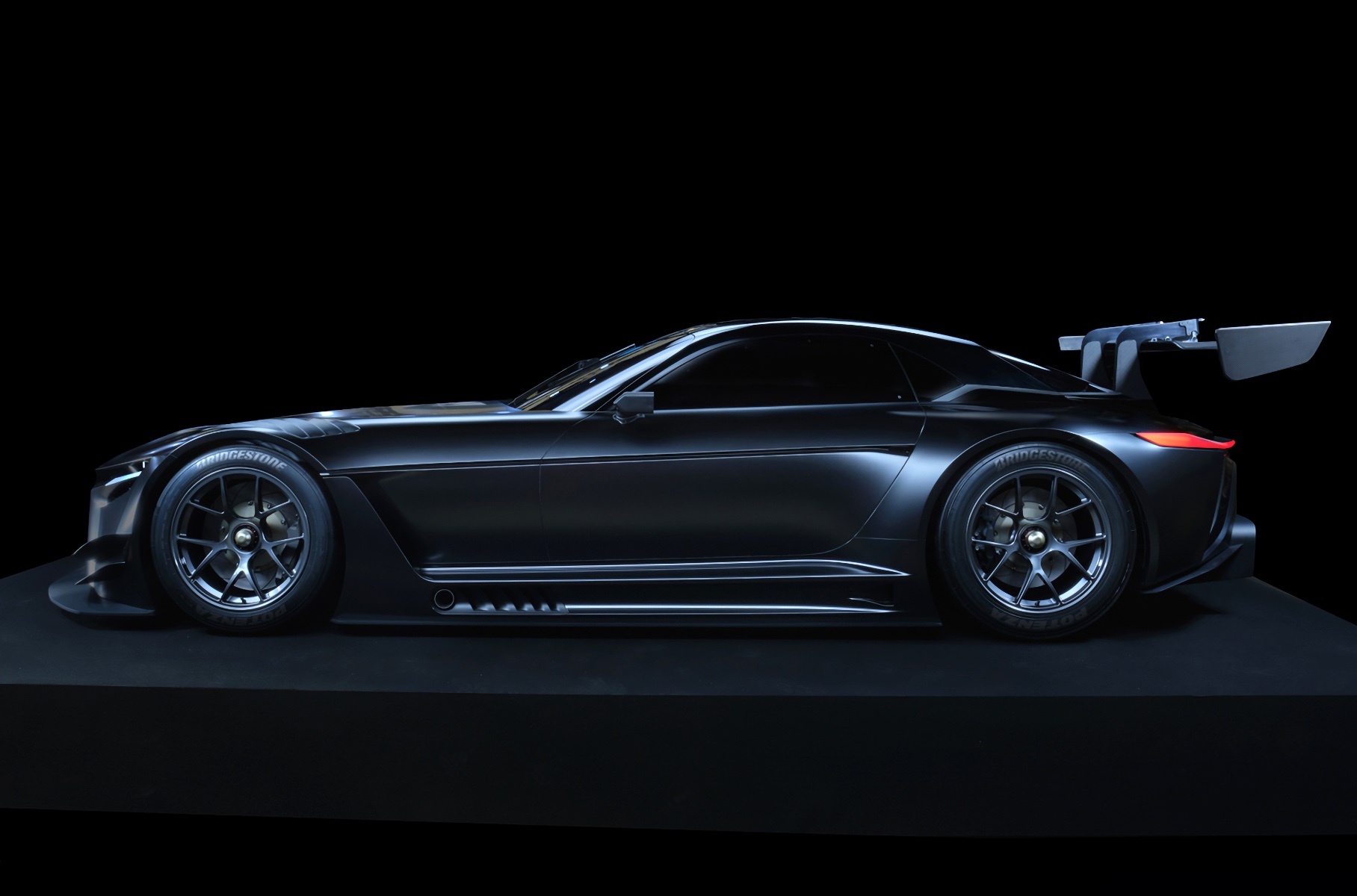 Toyota показала новую гоночную машину класса GT3